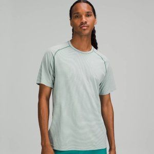 Lululemon Metal Vent Tech Short Sleeve 2.0 Sz S